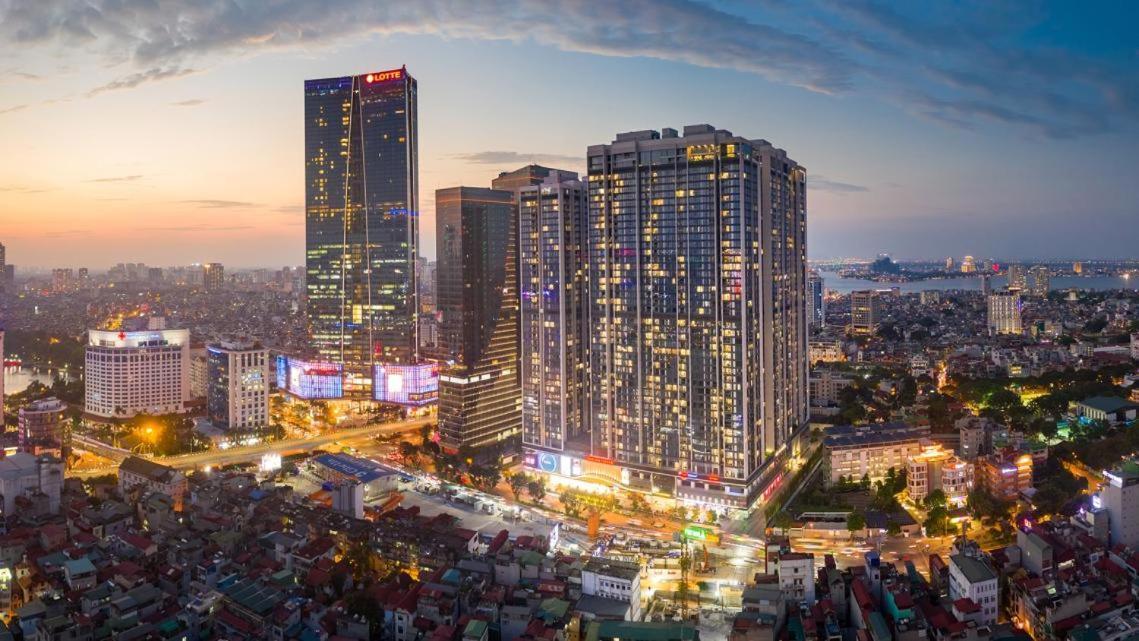 Luxury Serviced Apartment Vinhomes Metropolis Premium Hanoi Kültér fotó