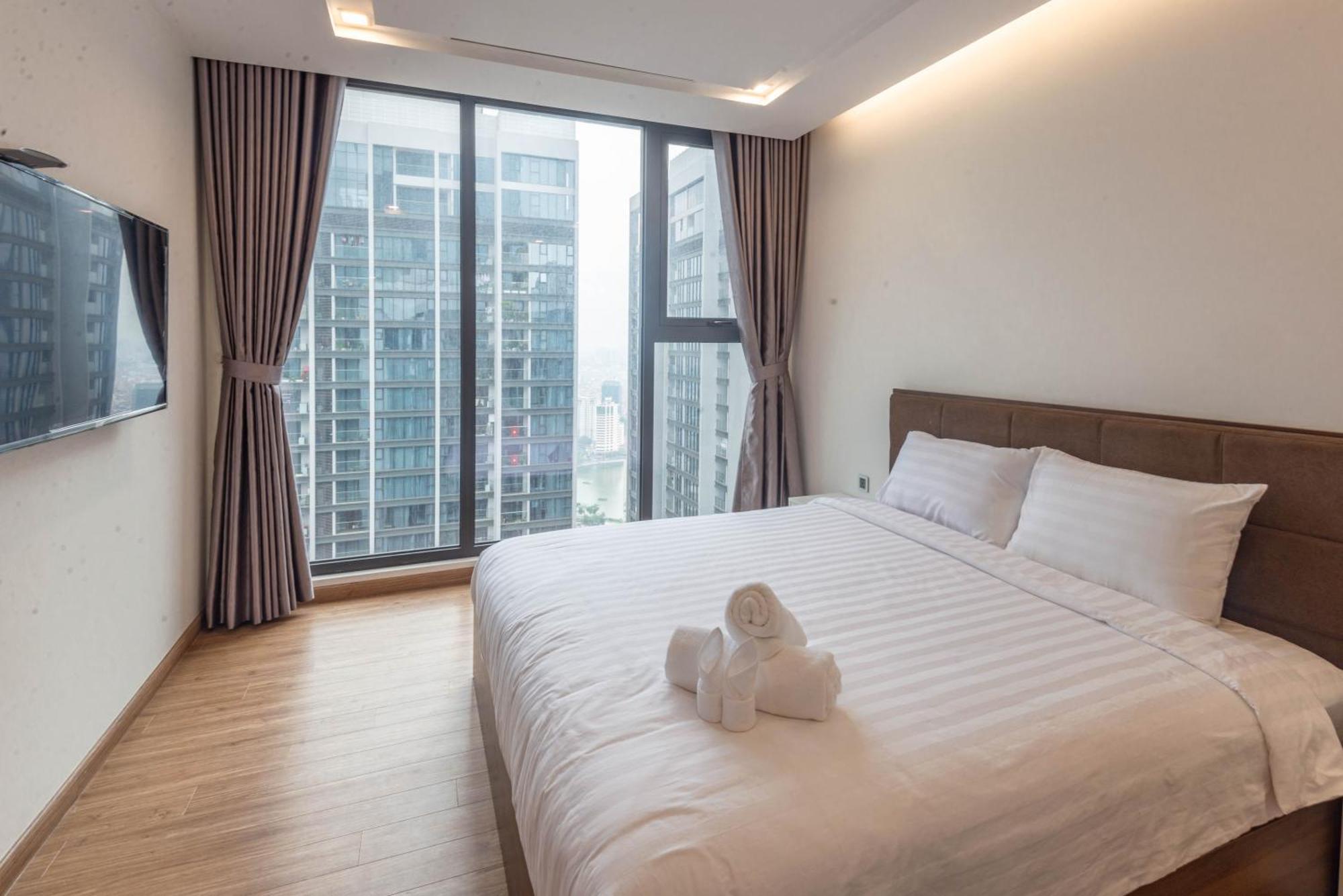 Luxury Serviced Apartment Vinhomes Metropolis Premium Hanoi Kültér fotó