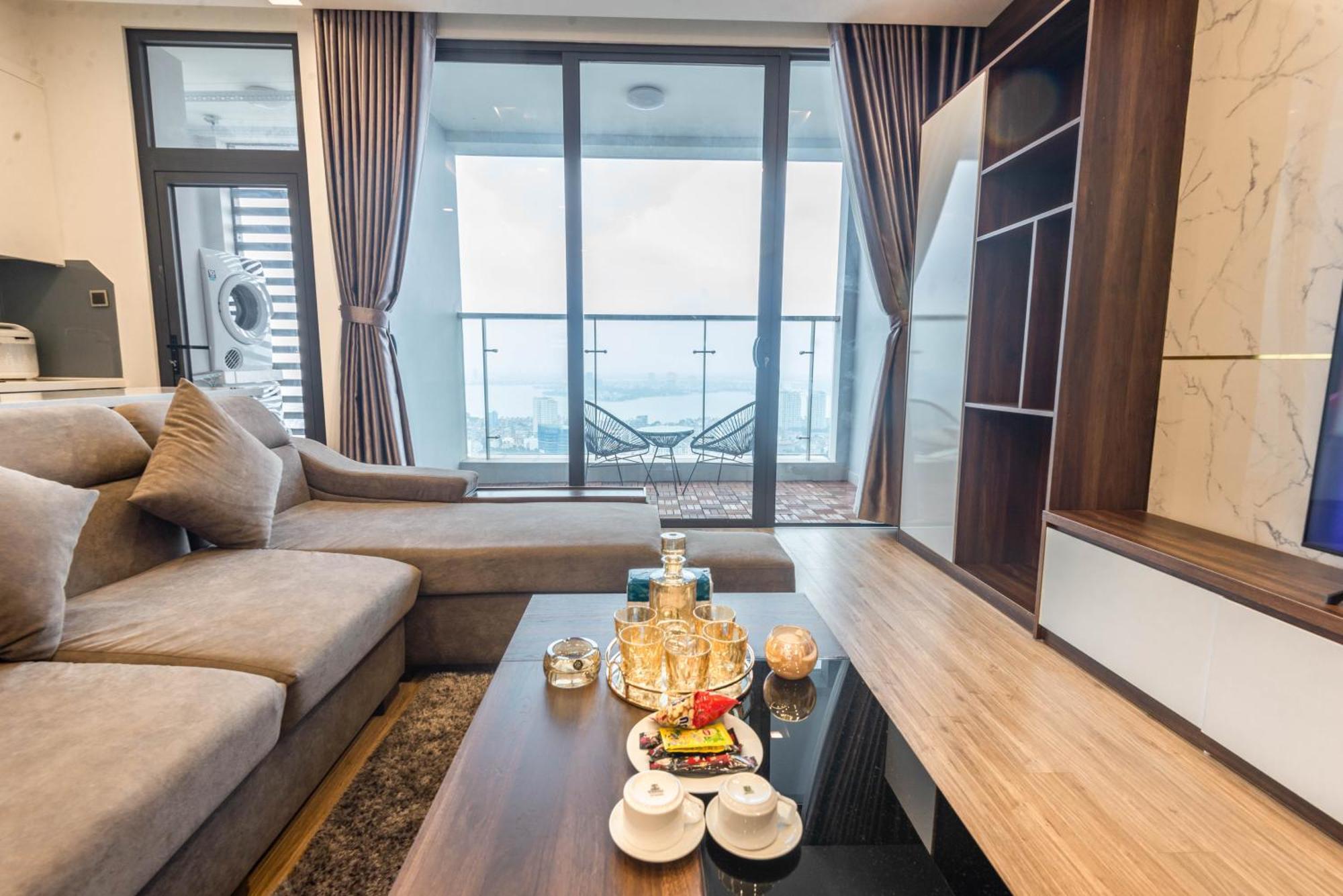 Luxury Serviced Apartment Vinhomes Metropolis Premium Hanoi Kültér fotó