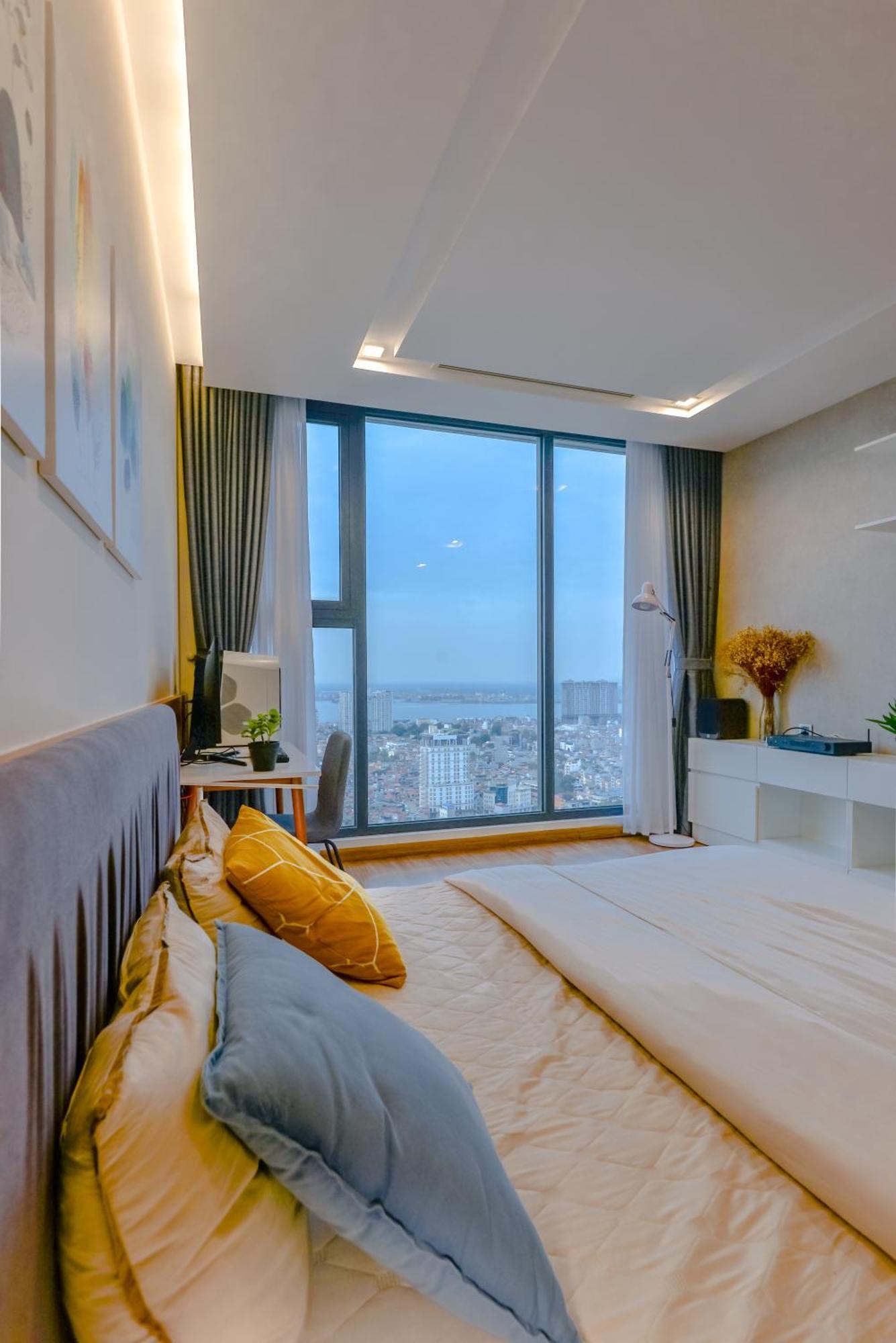 Luxury Serviced Apartment Vinhomes Metropolis Premium Hanoi Kültér fotó